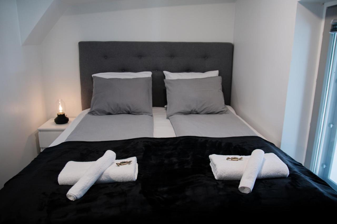 Elegant Penthouse Loft - Near The Airport Apartment วานตา ภายนอก รูปภาพ