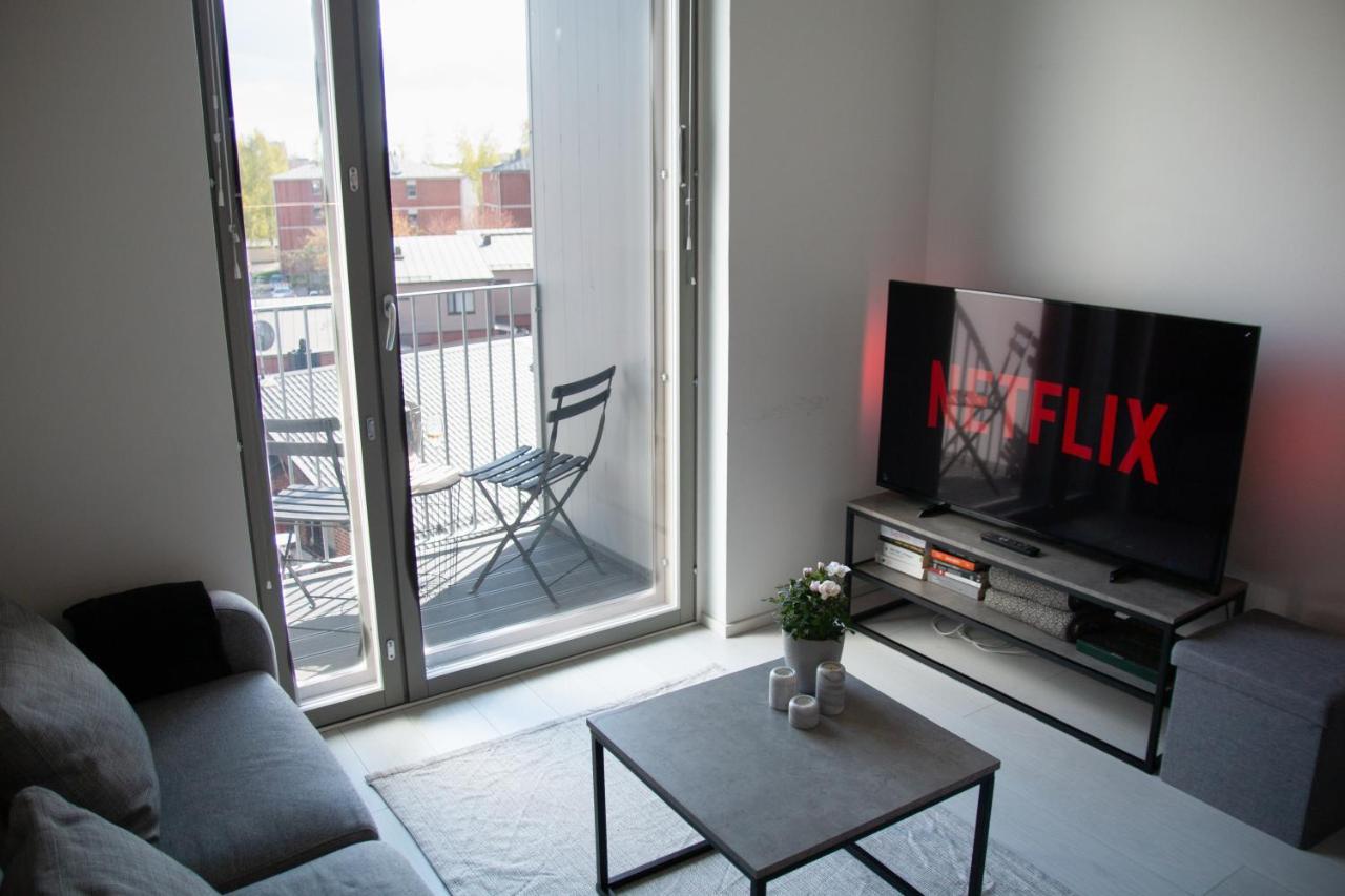 Elegant Penthouse Loft - Near The Airport Apartment วานตา ภายนอก รูปภาพ