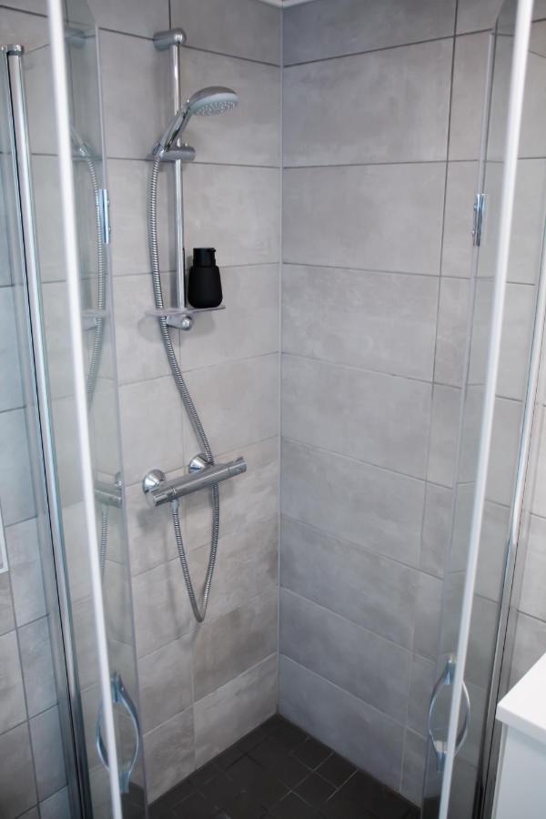 Elegant Penthouse Loft - Near The Airport Apartment วานตา ภายนอก รูปภาพ